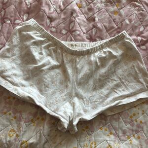 Women's brandy Melville sleep shorts